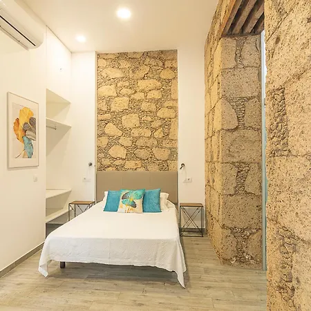 The Cathedral Vegueta Hotell 2*